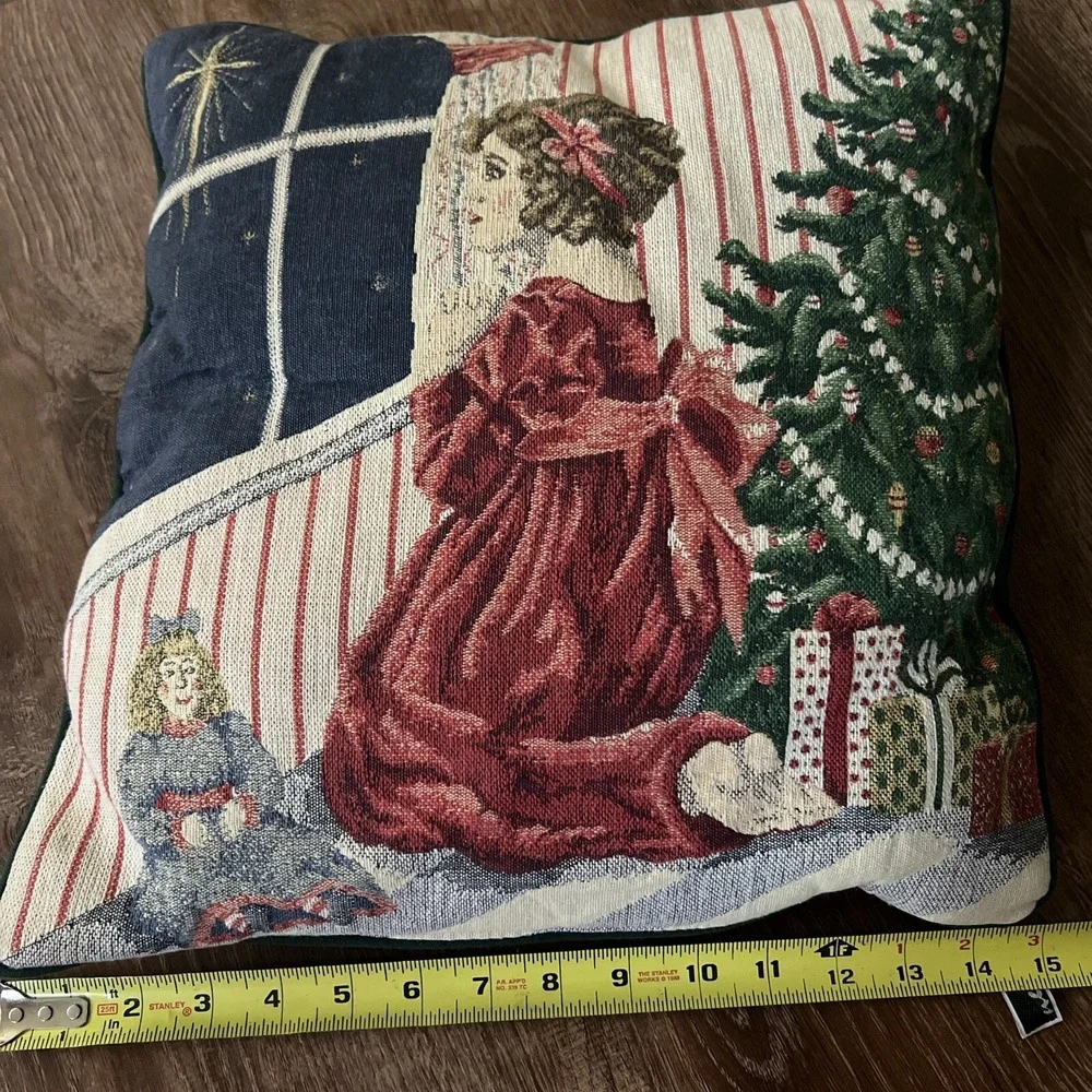 Newport Tapestry Throw Pillow Victorian Girl Praying Christmas Tree Star 15X15